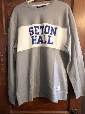 Under Armour SHU Seton Hall University Crewneck Sweatshirt Heather Grey Size XL